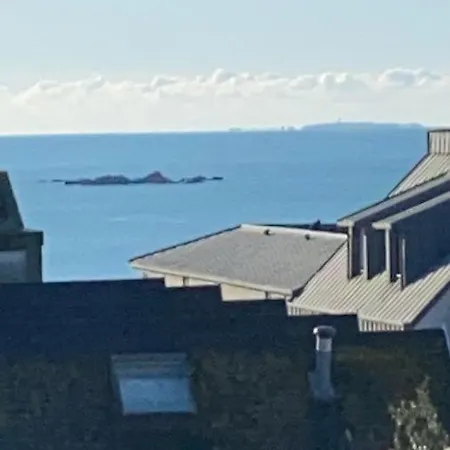 Apartment 3 Centre Et 100m De La Concarneau
